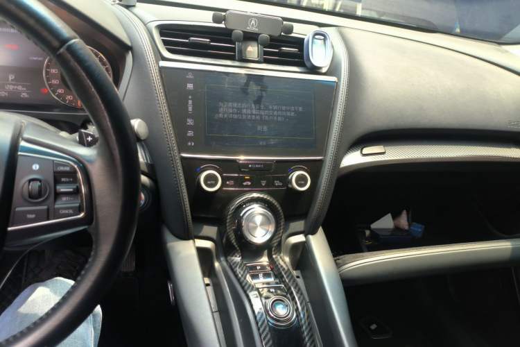 Used Acura CDX 2016 1.5T Two-Wheel Drive Enjoyment Edition Audio And AC Panel