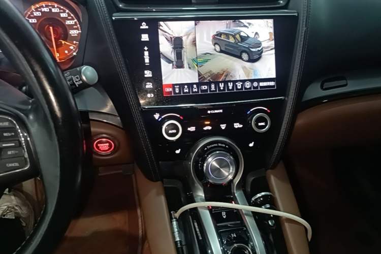 Used Acura CDX 2016 1.5T Four-Wheel Drive Luxury Edition Audio And AC Panel