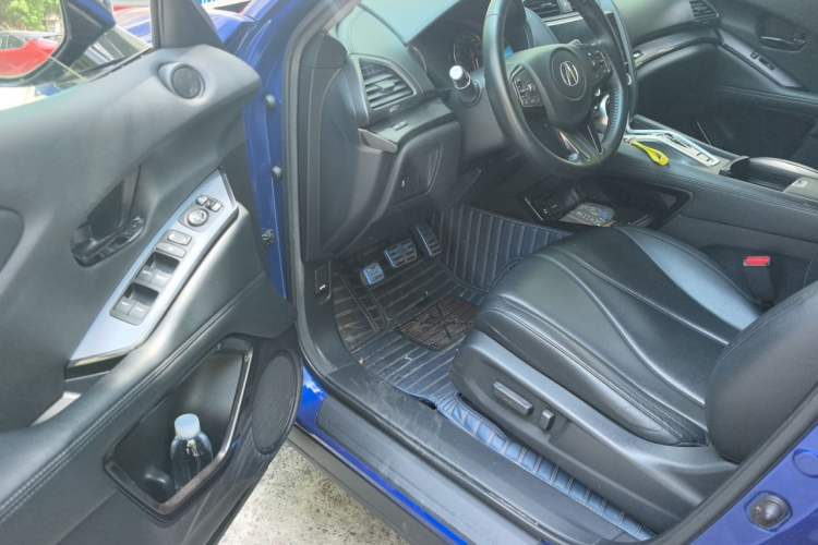 Used Acura CDX 2016 1.5T Two-Wheel Drive Enjoyment Edition Driver Seat
