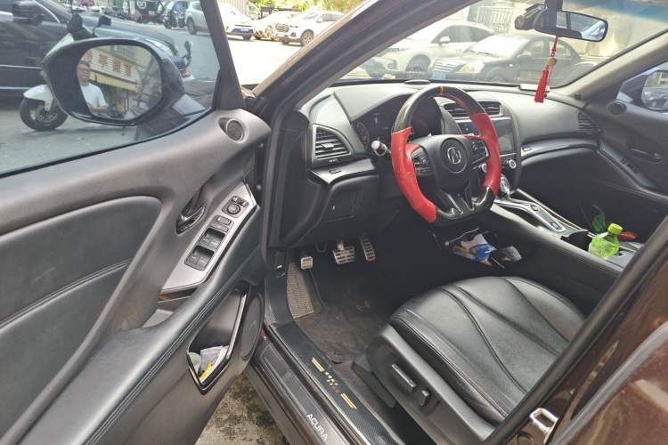 Used Acura CDX 2016 1.5T Two-Wheel Drive Enjoyment Edition Driver Seat