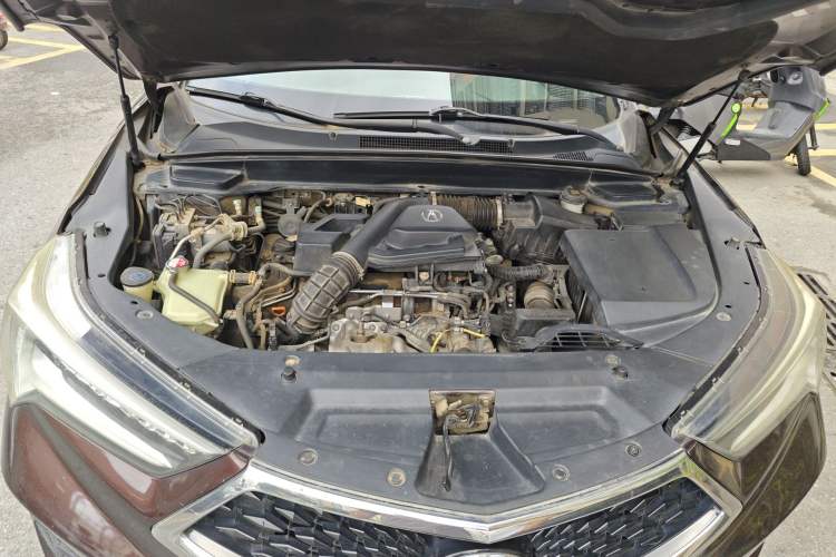 Used Acura CDX 2016 1.5T Two-Wheel Drive Enjoyment Edition Engine Bay