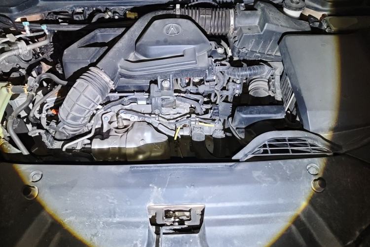 Used Acura CDX 2016 1.5T Two-Wheel Drive Deluxe Edition Engine Bay
