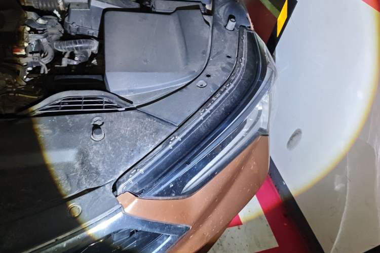 Used Acura CDX 2016 1.5T Two-Wheel Drive Deluxe Edition Engine Bay Left
