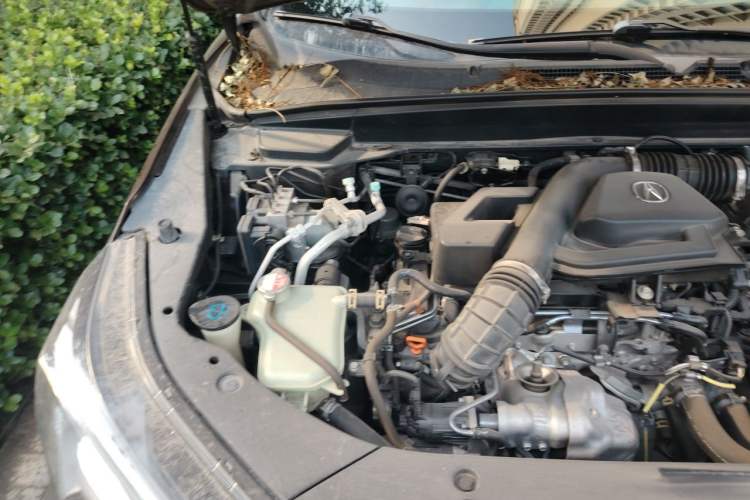 Used Acura CDX 2016 1.5T Two-Wheel Drive Enjoyment Edition Engine Bay Right