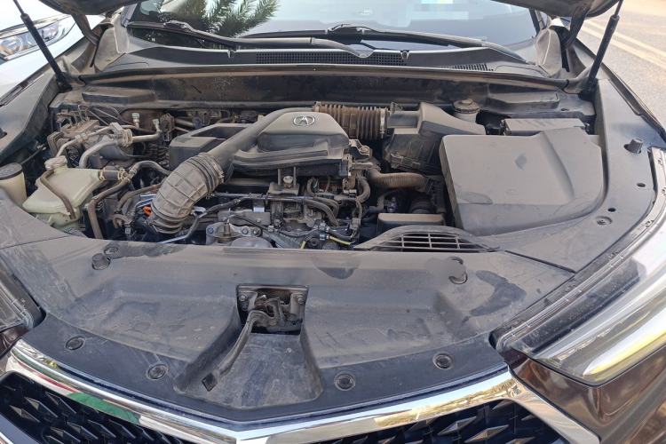 Used Acura CDX 2016 1.5T Two-Wheel Drive Deluxe Edition Engine Bay