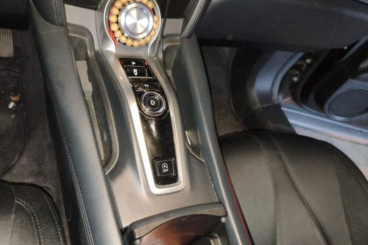 Used Acura CDX 2016 1.5T Two-Wheel Drive Enjoyment Version Gear Lever