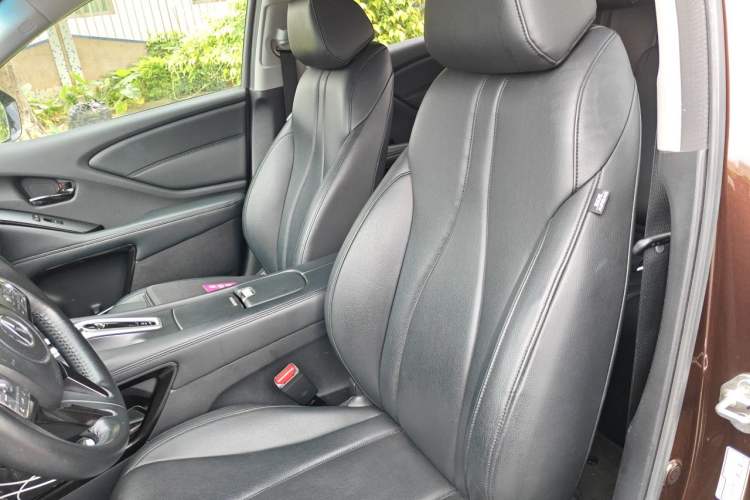 Used Acura CDX 2016 1.5T Two-Wheel Drive Enjoyment Edition Left Front Seat