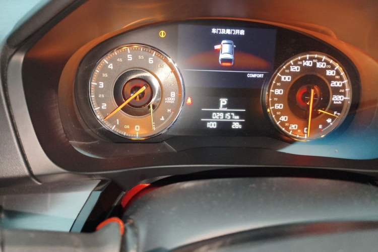Used Acura CDX 2016 1.5T Two-Wheel Drive Deluxe Edition Odometer Close Up