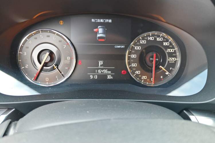 Used Acura CDX 2016 1.5T Two-Wheel Drive Enjoyment Edition Odometer Close Up