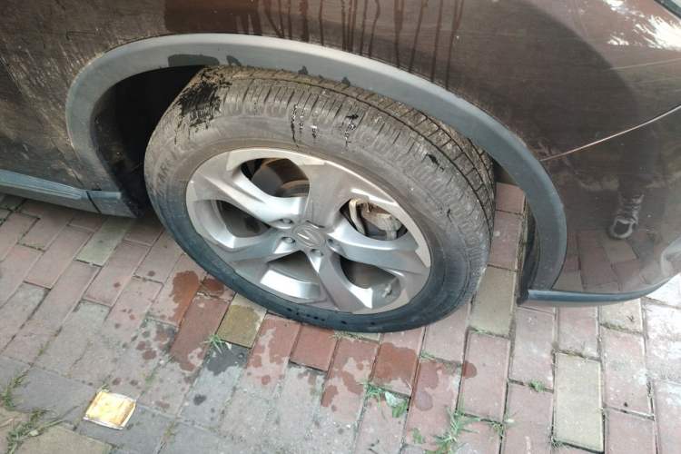 Used Acura CDX 2016 1.5T Two-Wheel Drive Enjoyment Edition Right Front Wheel Hub