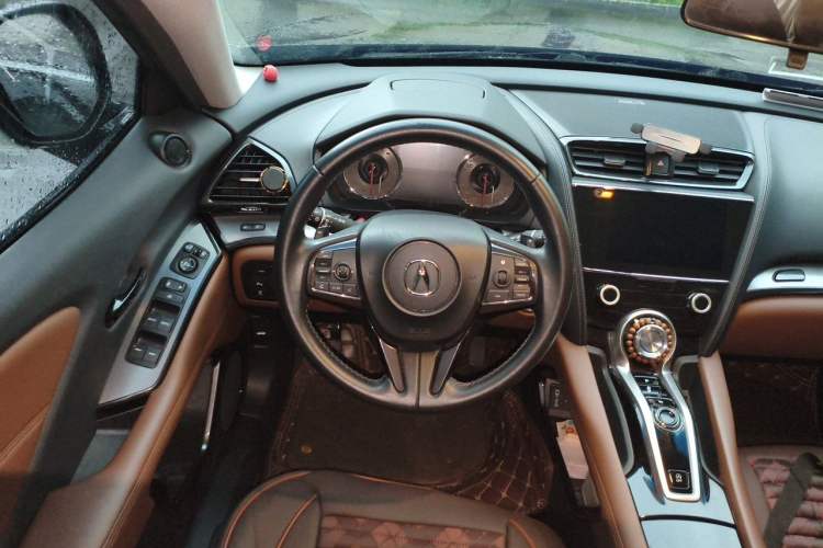 Used Acura CDX 2016 1.5T Two-Wheel Drive Deluxe Edition Steering Wheel