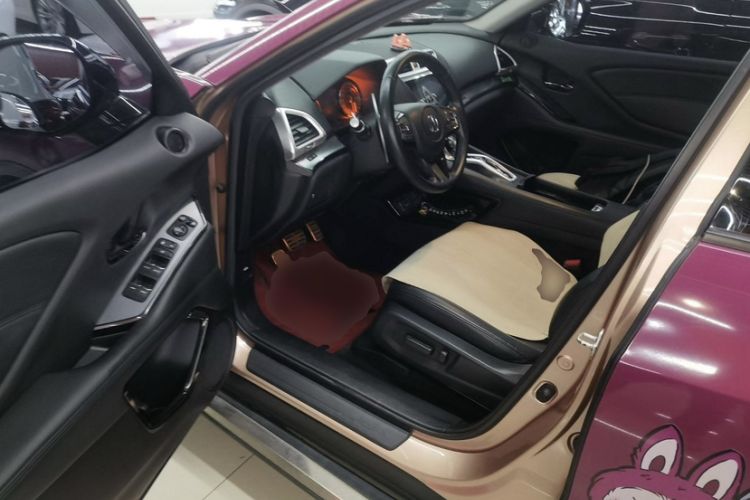 Used Acura CDX 2016 1.5T Two-Wheel Drive Enjoyment Edition Interior 5