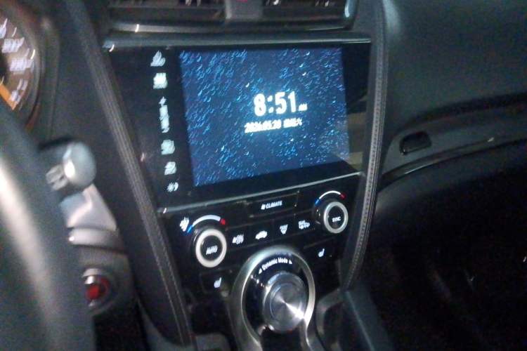 Used Acura CDX 2016 1.5T Two-Wheel Drive Deluxe Edition Audio And AC Panel