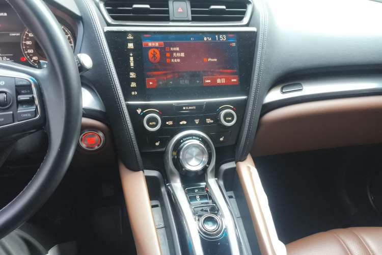 Used Acura CDX 2016 1.5T Two-Wheel Drive Deluxe Edition Audio And AC Panel