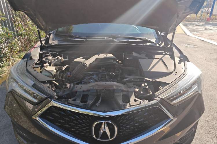 Used Acura CDX 2016 1.5T Two-Wheel Drive Enjoyment Edition Engine Bay