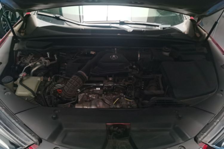 Used Acura CDX 2016 1.5T Two-Wheel Drive Enjoyment Edition Engine Bay