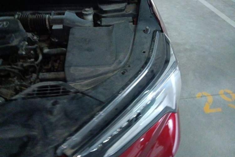 Used Acura CDX 2016 1.5T Two-Wheel Drive Deluxe Edition Engine Bay Left