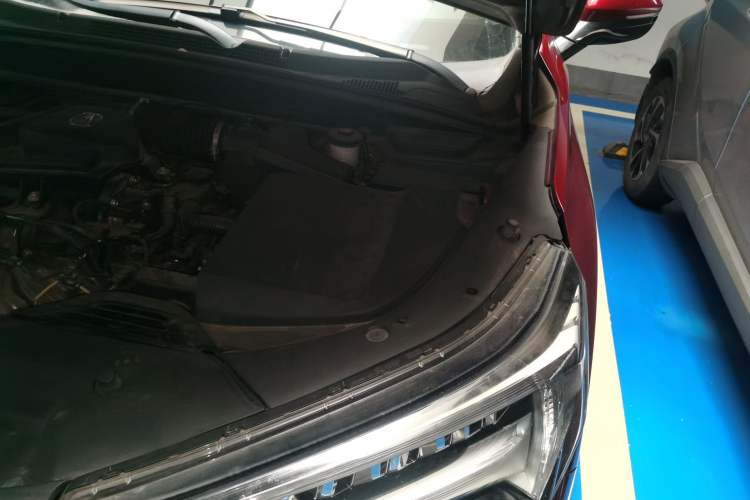 Used Acura CDX 2016 1.5T Two-Wheel Drive Enjoyment Edition Engine Bay Left