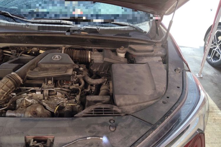 Used Acura CDX 2016 1.5T Two-Wheel Drive Enjoyment Edition Engine Bay Left