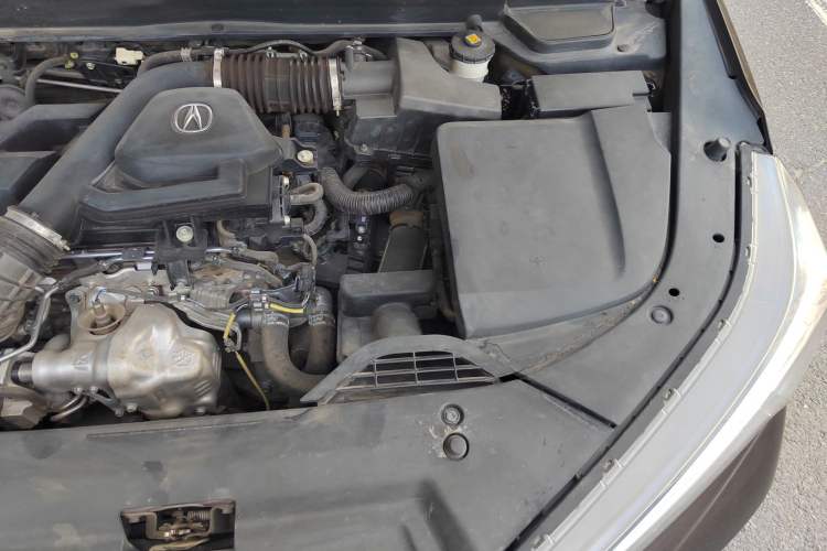 Used Acura CDX 2016 1.5T Two-Wheel Drive Enjoyment Version Engine Bay Left