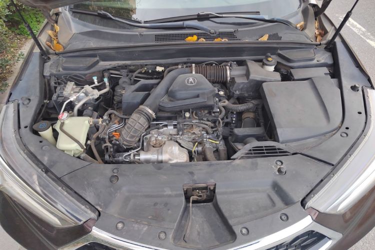 Used Acura CDX 2016 1.5T Two-Wheel Drive Enjoyment Version Engine Bay