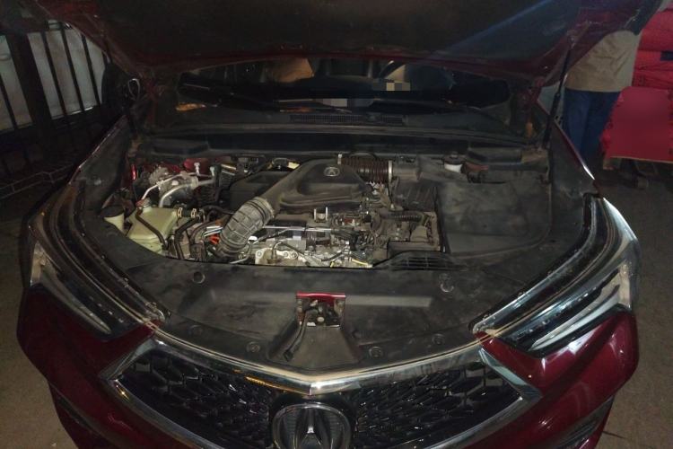 Used Acura CDX 2016 1.5T Two-Wheel Drive Enjoyment Edition Engine Bay