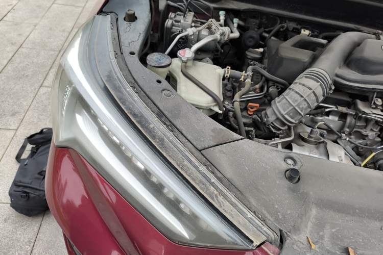 Used Acura CDX 2016 1.5T Two-Wheel Drive Enjoyment Edition Engine Bay Right