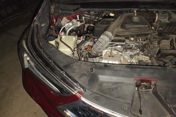 Used Acura CDX 2016 1.5T Two-Wheel Drive Enjoyment Edition Engine Bay Right