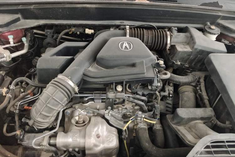 Used Acura CDX 2016 1.5T Two-Wheel Drive Deluxe Edition Engine Bay