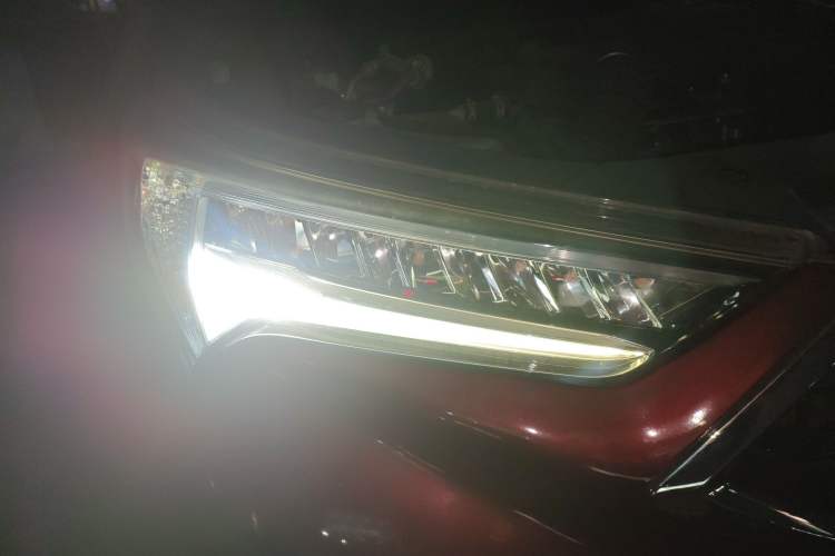 Used Acura CDX 2016 1.5T Two-Wheel Drive Deluxe Edition Exterior 3