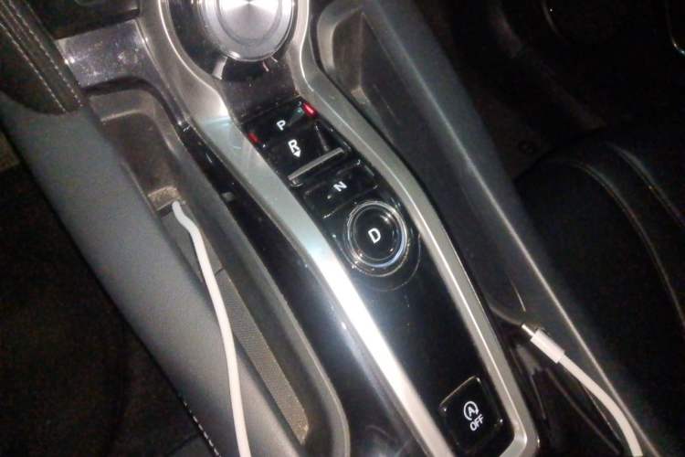 Used Acura CDX 2016 1.5T Two-Wheel Drive Deluxe Edition Gear Lever