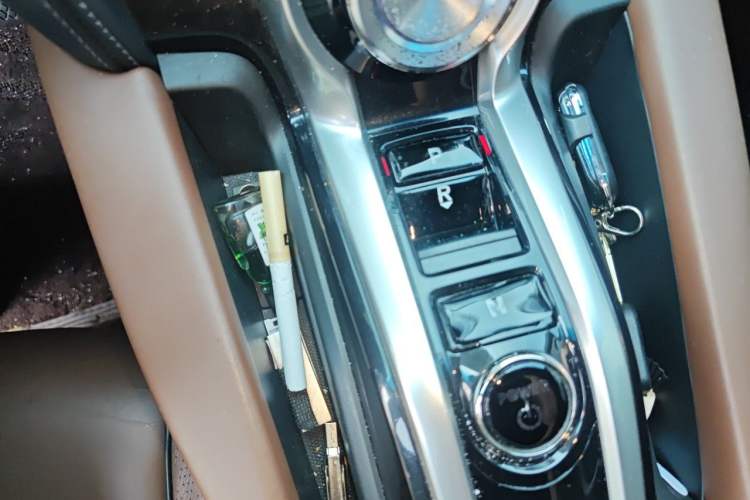 Used Acura CDX 2016 1.5T Four-Wheel Drive Smart Edition Gear Lever