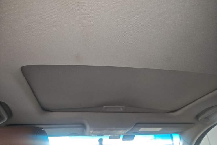 Used Acura CDX 2016 1.5T Two-Wheel Drive Deluxe Edition Headliner