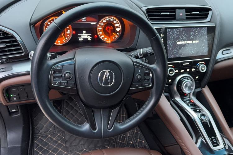 Used Acura CDX 2016 1.5T Two-Wheel Drive Deluxe Edition Interior 5