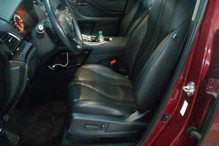 Used Acura CDX 2016 1.5T Two-Wheel Drive Deluxe Edition Left Front Seat