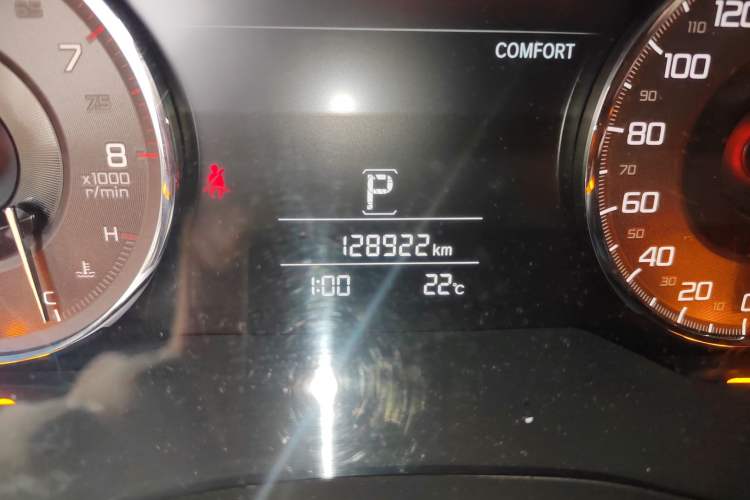 Used Acura CDX 2016 1.5T Two-Wheel Drive Enjoyment Version Odometer Close Up