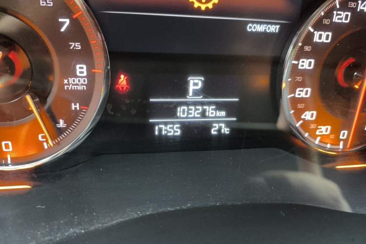 Used Acura CDX 2016 1.5T Two-Wheel Drive Enjoyment Edition Odometer Close Up