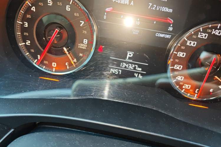 Used Acura CDX 2016 1.5T Four-Wheel Drive Smart Edition Odometer Close Up