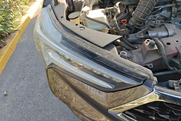 Used Acura CDX 2016 1.5T Two-Wheel Drive Enjoyment Edition Right Front Headlight