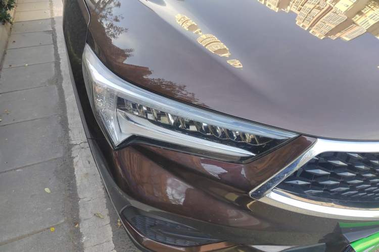 Used Acura CDX 2016 1.5T Two-Wheel Drive Enjoyment Version Right Front Headlight