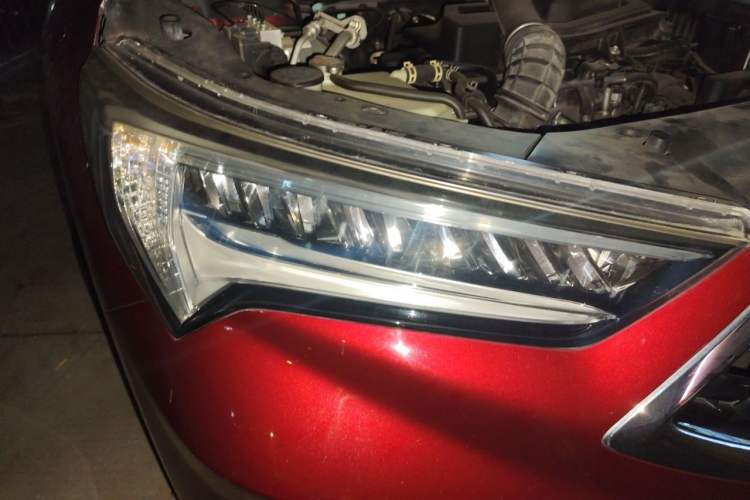Used Acura CDX 2016 1.5T Two-Wheel Drive Enjoyment Edition Right Front Headlight