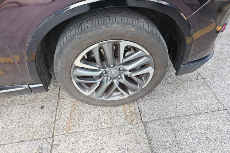 Used Acura CDX 2016 1.5T Four-Wheel Drive Smart Edition Right Front Wheel Hub