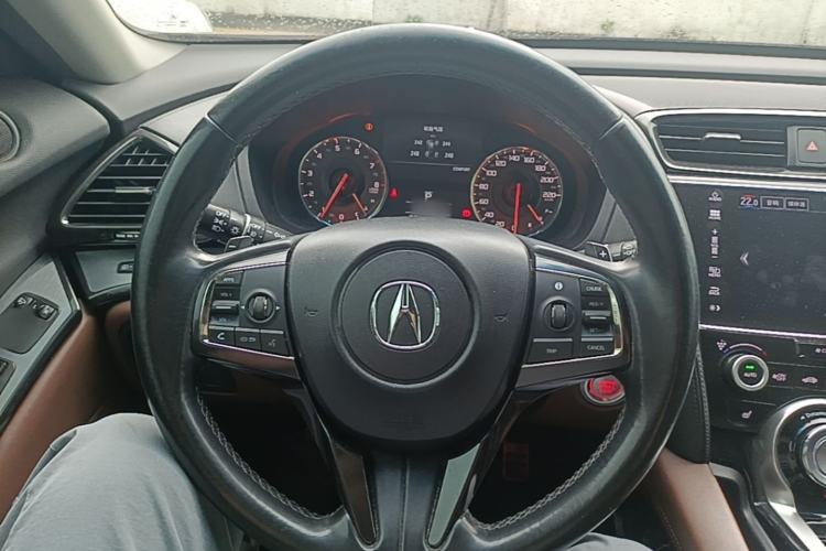 Used Acura CDX 2016 1.5T Two-Wheel Drive Deluxe Edition Steering Wheel