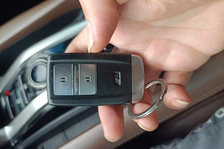 Used Acura CDX 2016 1.5T Two-Wheel Drive Deluxe Edition Vehicle Key