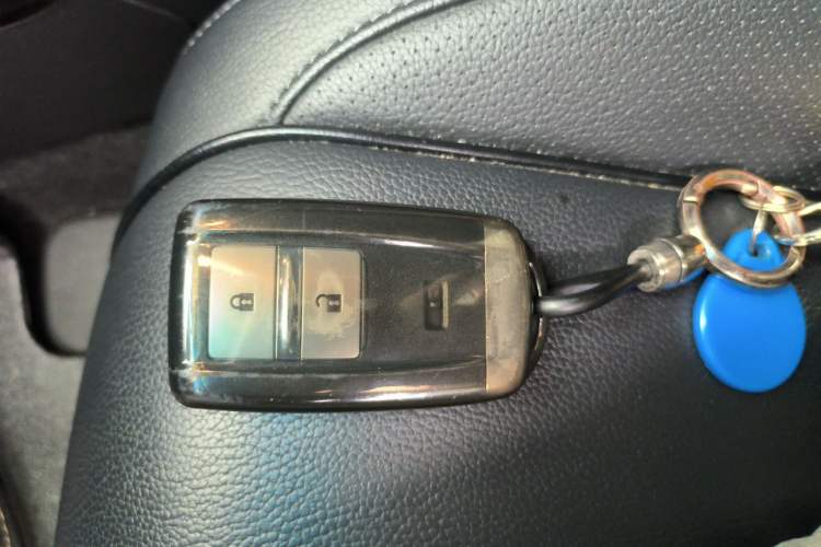 Used Acura CDX 2016 1.5T Two-Wheel Drive Deluxe Edition Vehicle Key