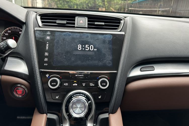 Used Acura CDX 2016 1.5T Two-Wheel Drive Deluxe Edition Interior 5