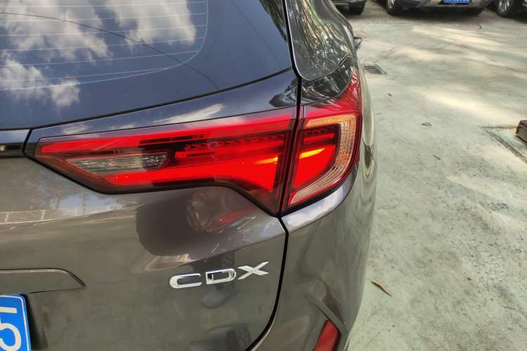 Used Acura CDX 2016 1.5T Two-Wheel Drive Enjoyment Version Right Rear Taillight