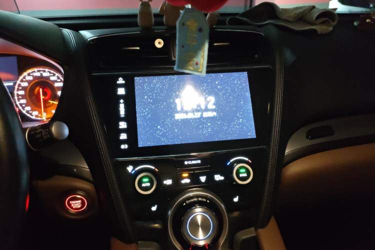 Used Acura CDX 2016 1.5T Two-Wheel Drive Deluxe Edition Audio And AC Panel