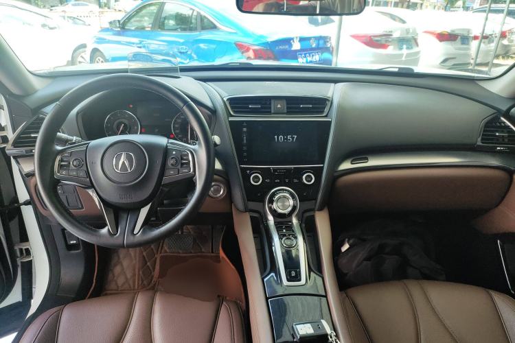 Used Acura CDX 2016 1.5T Two-Wheel Drive Deluxe Edition Center Console