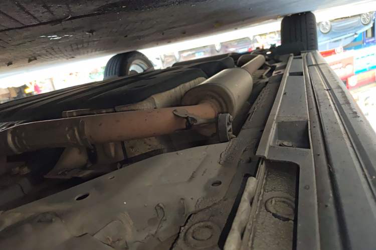 Used Acura CDX 2016 1.5T Two-Wheel Drive Deluxe Edition Chassis Front Right